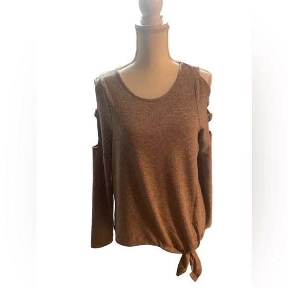 NWT Sweater - Picture 3 of 3